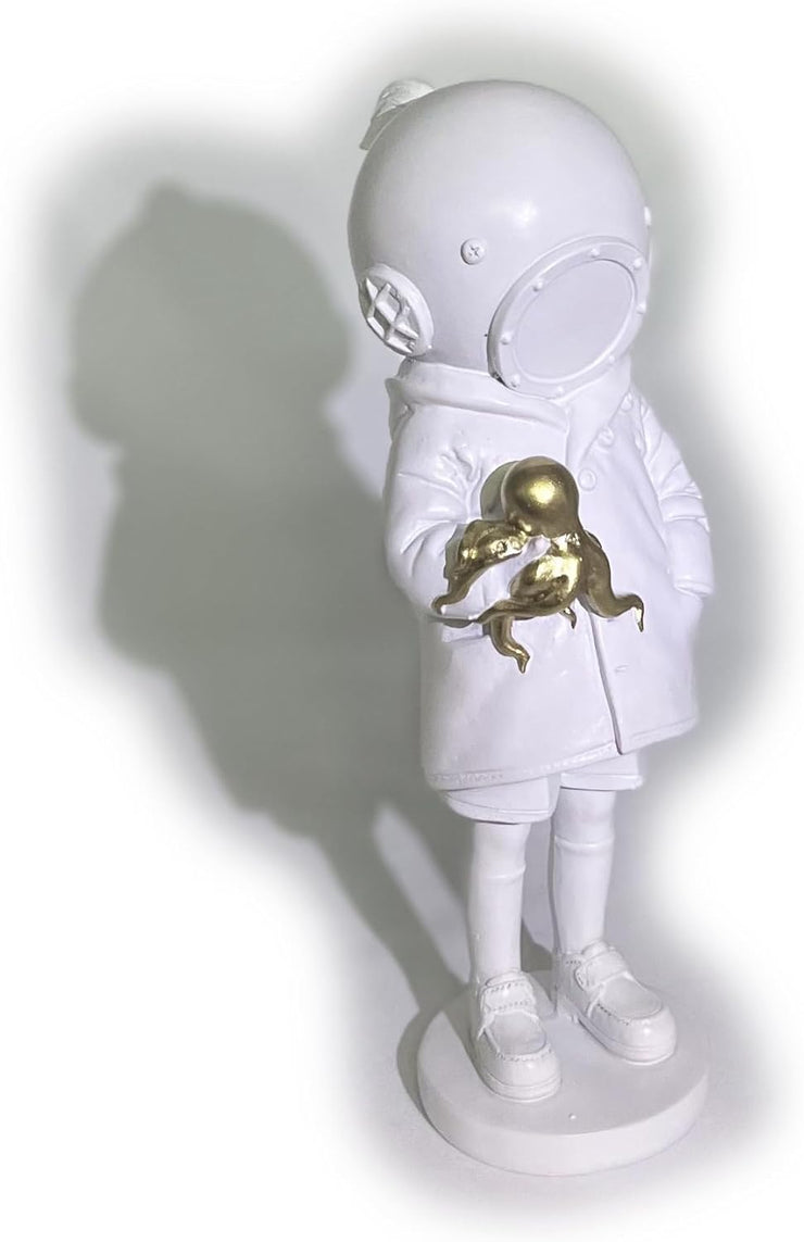 Deep Sea Diver Meets Banksy Girl Art Sculpture – Quirksy