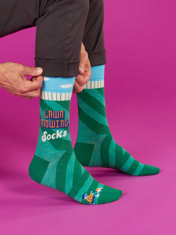 Lawn Mowing Men's Crew Socks BlueQ