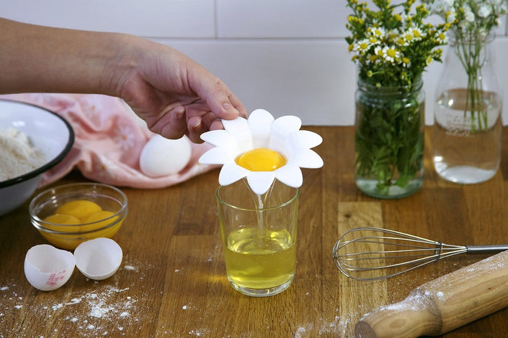 Peleg Design DAISY Egg Separator Quirksy gifts australia